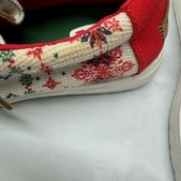 Hey Dude Wendy Youth 10 Ugly Sweater Christmas Slip On Loafer *Pre Owned - Picture 8 of 8